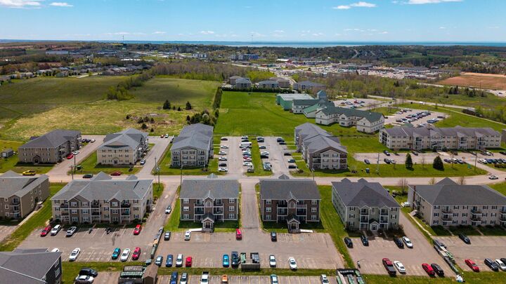 Property Photo:  67 Ducks Landing 304  PE C1B 0L3 