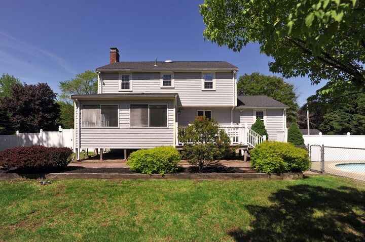 Property Photo:  6 Presidents Rd  MA 02043 