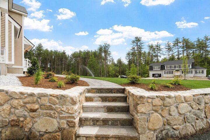 Property Photo: 16 Unkety Brook Way MA 01827