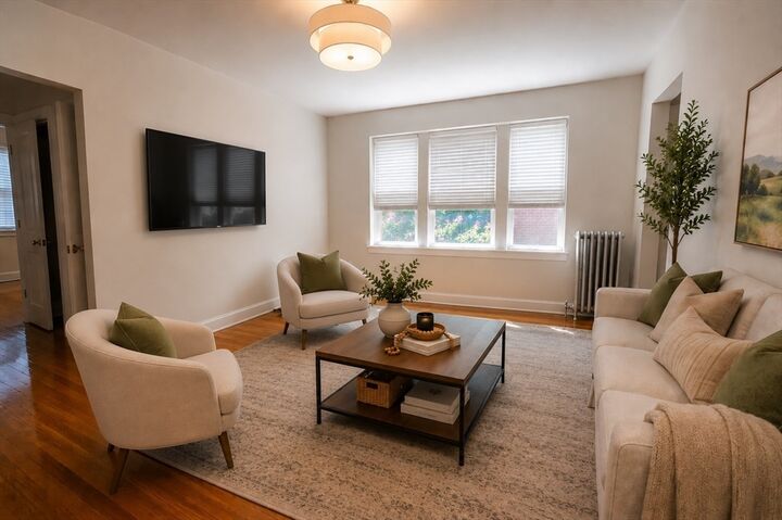 Property Photo:  8 Walnut St 2  MA 02149 