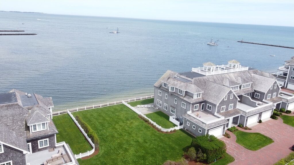 Property Photo:  23 Snow Inn Rd 7  MA 02646 