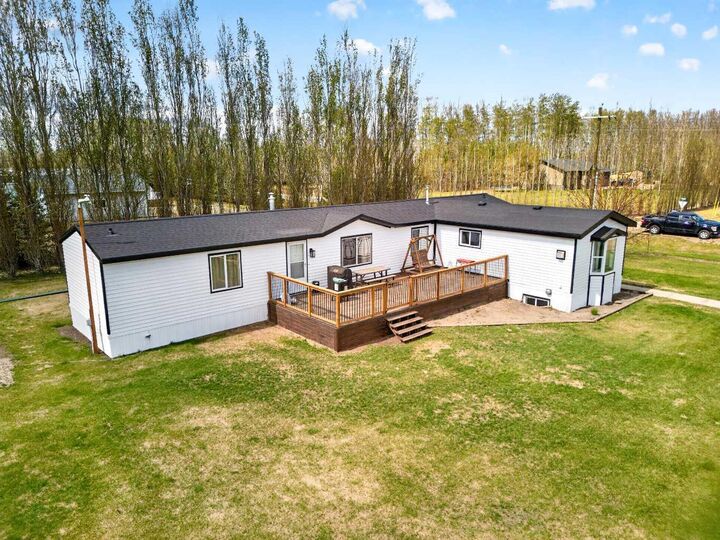 Property Photo:  9229 95 Avenue  AB T0H 2H0 