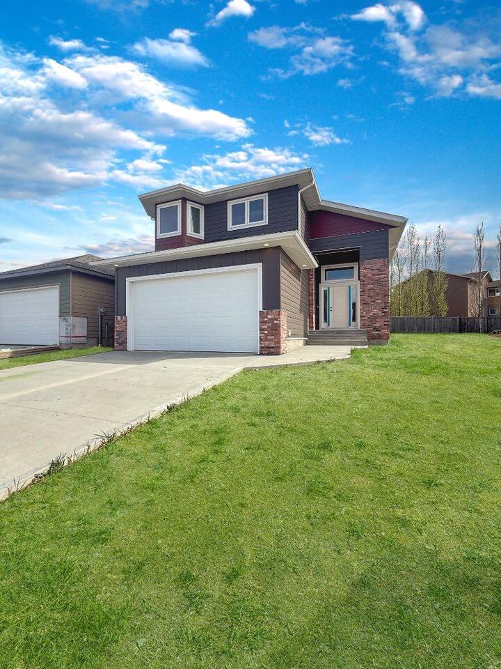 Property Photo: 220 Greenwood Road AB T0L 0V2
