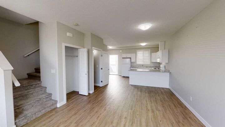 Property Photo:  9503 112 Avenue 200A  AB T8X 5C8 