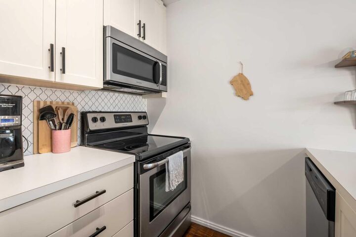Property Photo:  279 Copperpond Common SE 1403  AB T2Z 1C6 