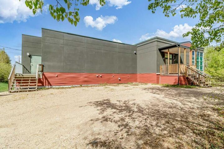 Property Photo: 1810 25 Avenue AB T0M 0V0