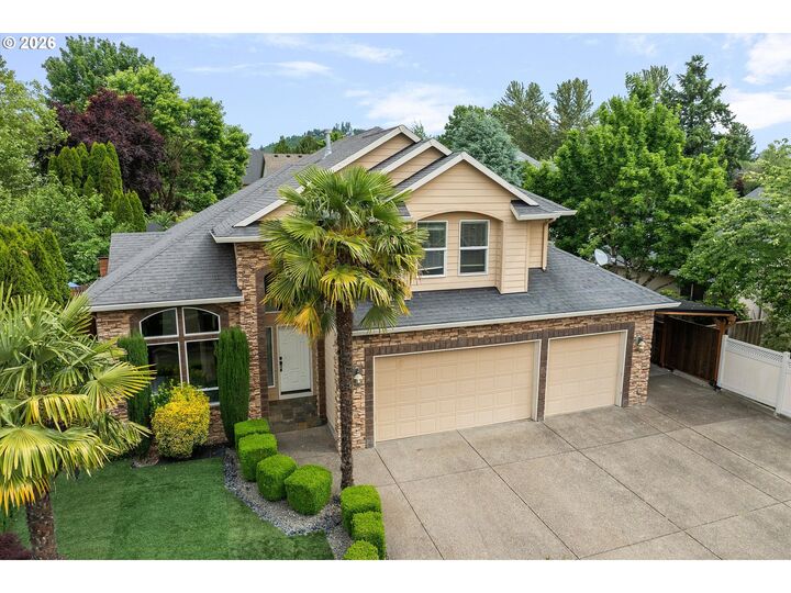 Property Photo:  13048 SE Almond Ln  OR 97015 