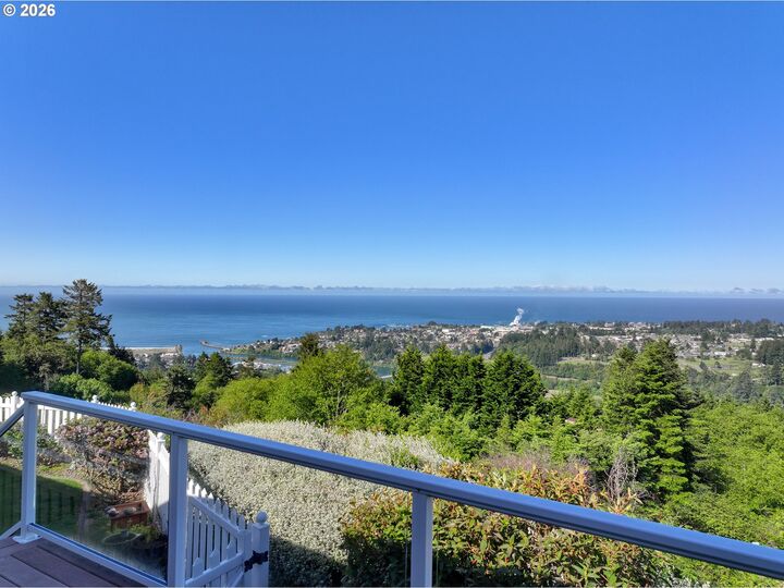 Property Photo:  16890 Crown Terrace Rd  OR 97415 
