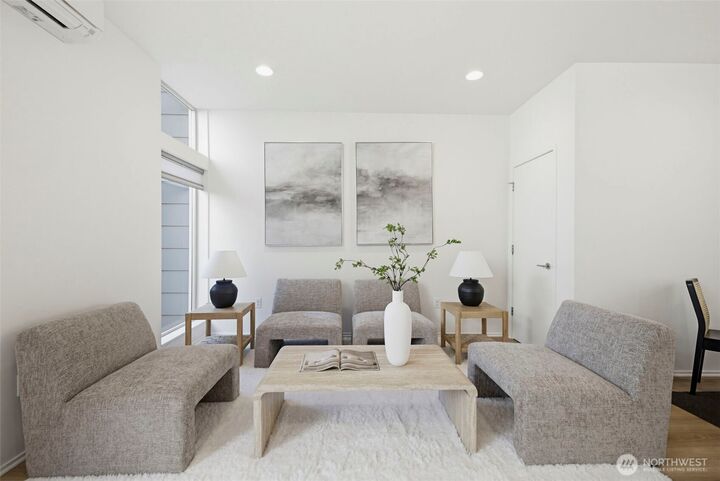 Property Photo: 1520 13th Avenue S D WA 98144