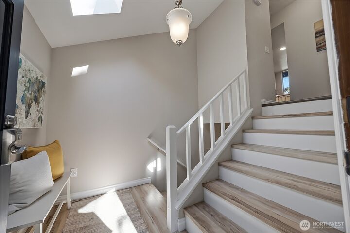 Property Photo:  23707  Meridian Place W  WA 98021 