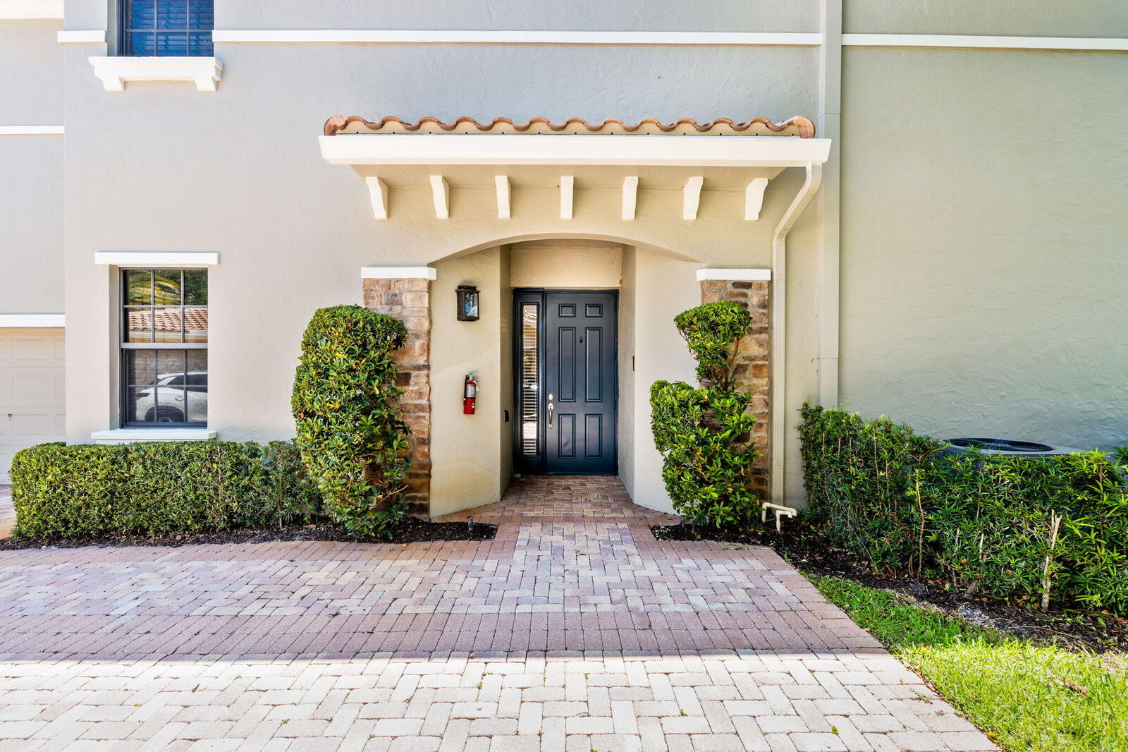 Property Photo:  7543 Old Thyme Court 1C  FL 33076 