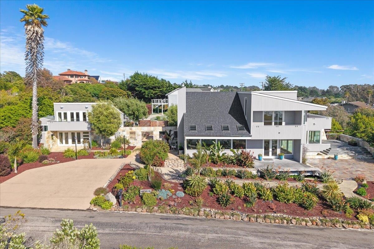 Property Photo:  405 Heather Point Lane  CA 95076 