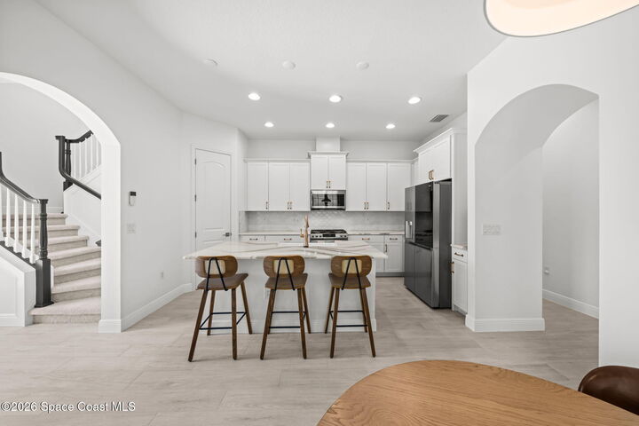 Property Photo:  8566 Lyside Drive  FL 32940 