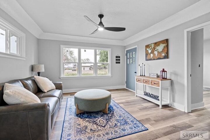 Property Photo:  3848 E 200 N  ID 83442 