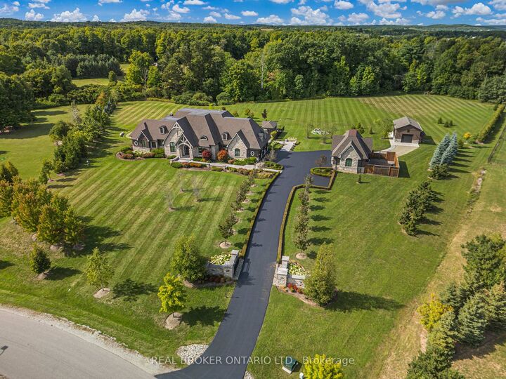 Property Photo: 26 Autumn Circle ON L0P 1H0