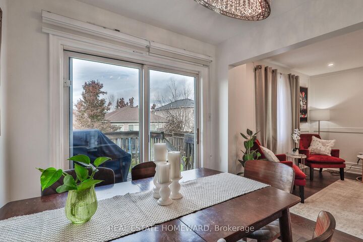Property Photo: 20 Masters Drive ON L4M 6W4