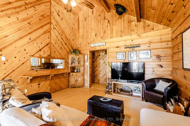 Property Photo: 6571 Tree Haven Road ON K0C 2E0