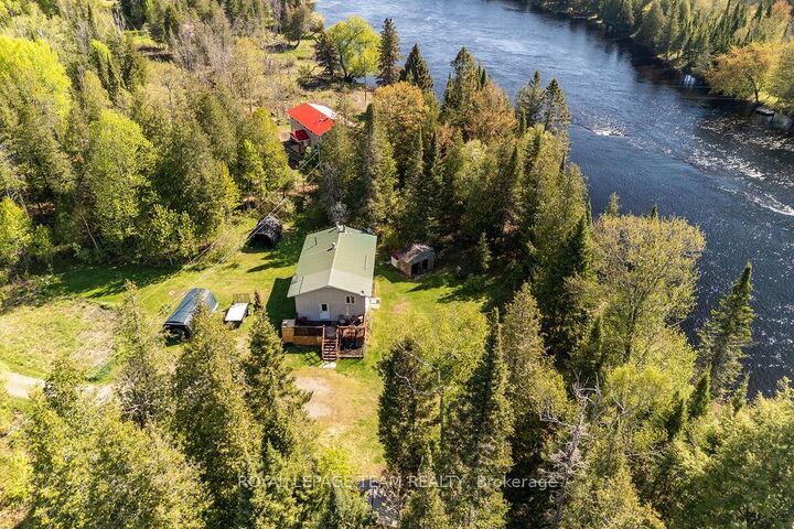 Property Photo: 41 Harrison Trail ON K0J 2R0