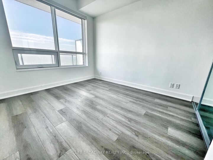 Property Photo: 8 Water Walk Drive 2908 ON L3R 6L4