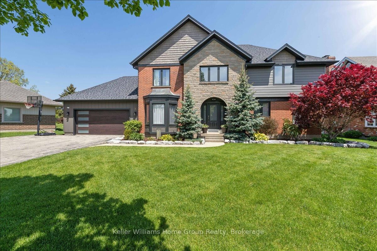 Property Photo: 8 Stonefield Drive ON N0B 2V0