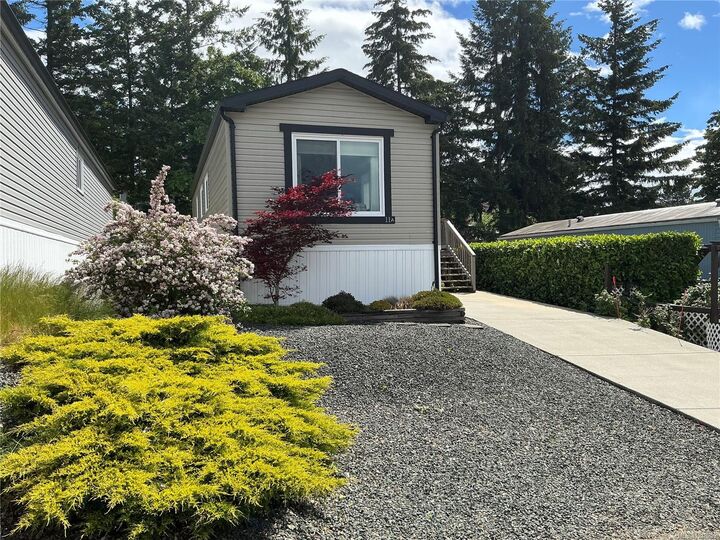 Property Photo: 1160 Shellbourne Blvd 11A BC V9W 5G5