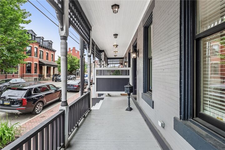Property Photo:  928 Western Ave  PA 15233 