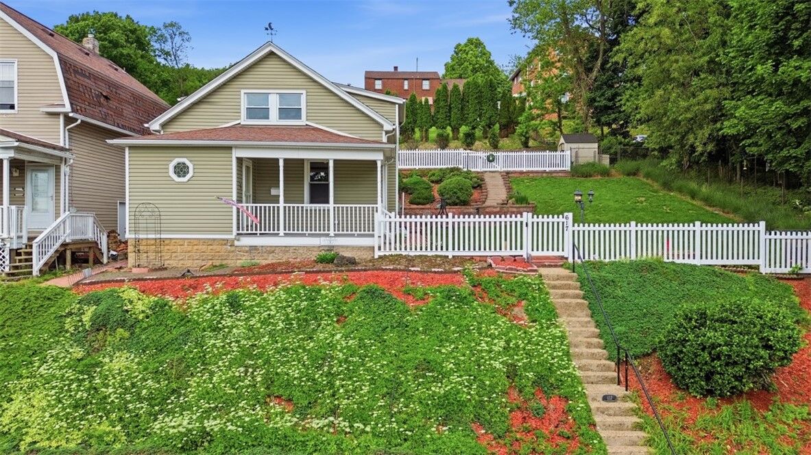 Property Photo: 617 Grandview Ave PA 15202
