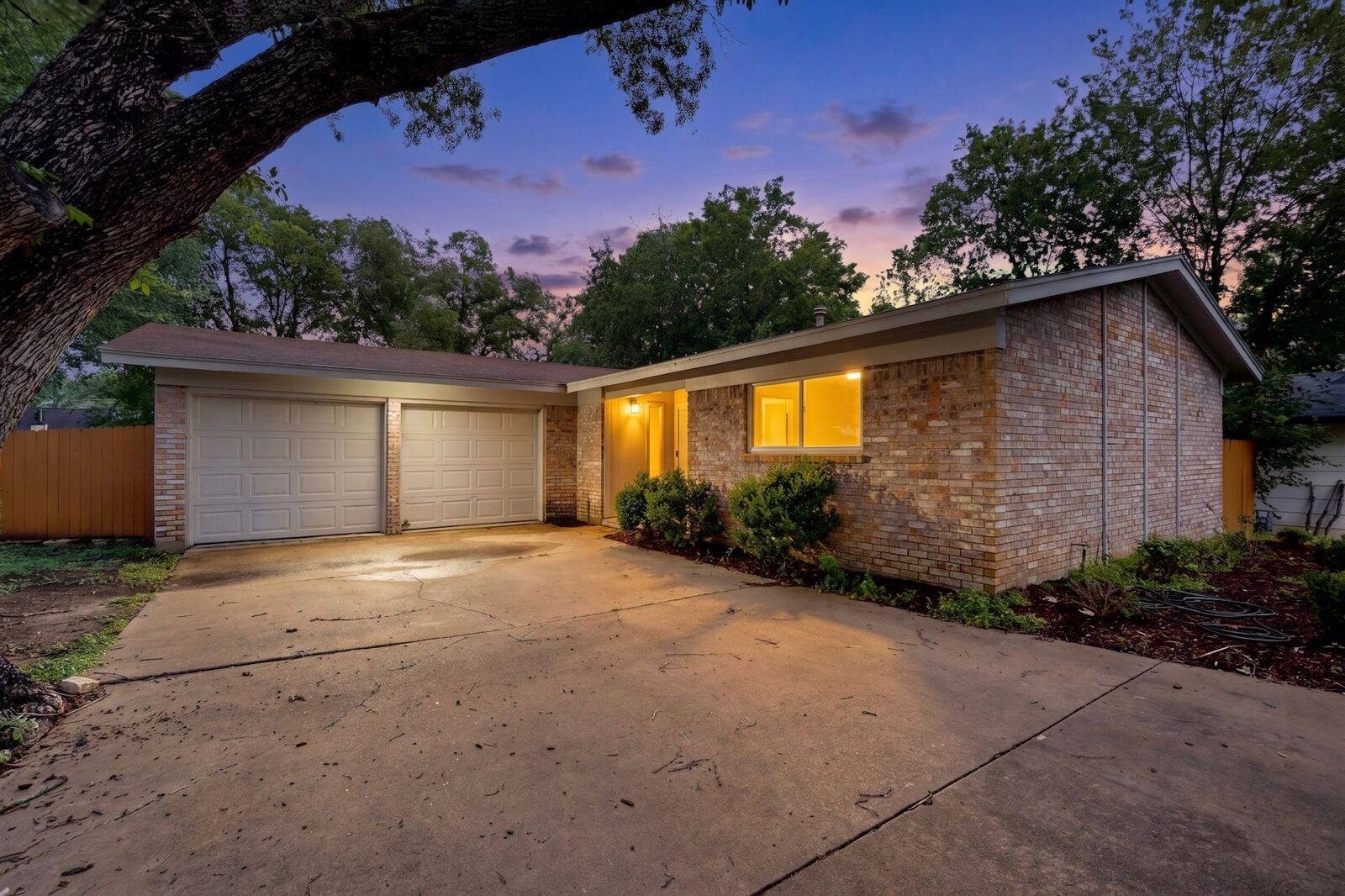 Property Photo:  9807 Dallum Drive  TX 78753 