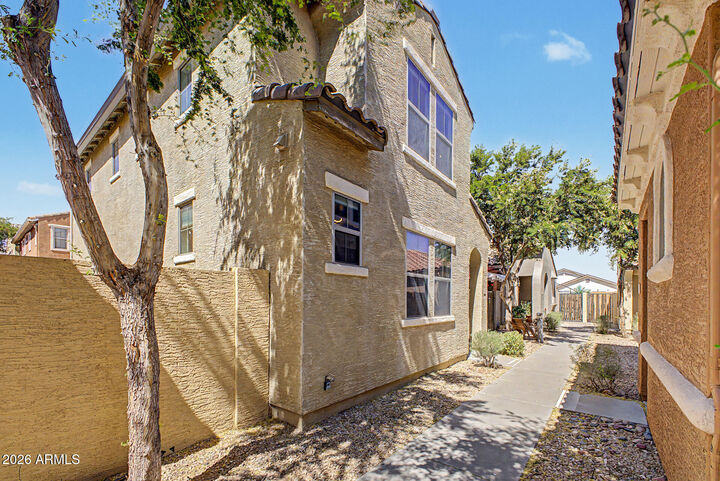 Property Photo:  451 S Hawes Road 27  AZ 85208 