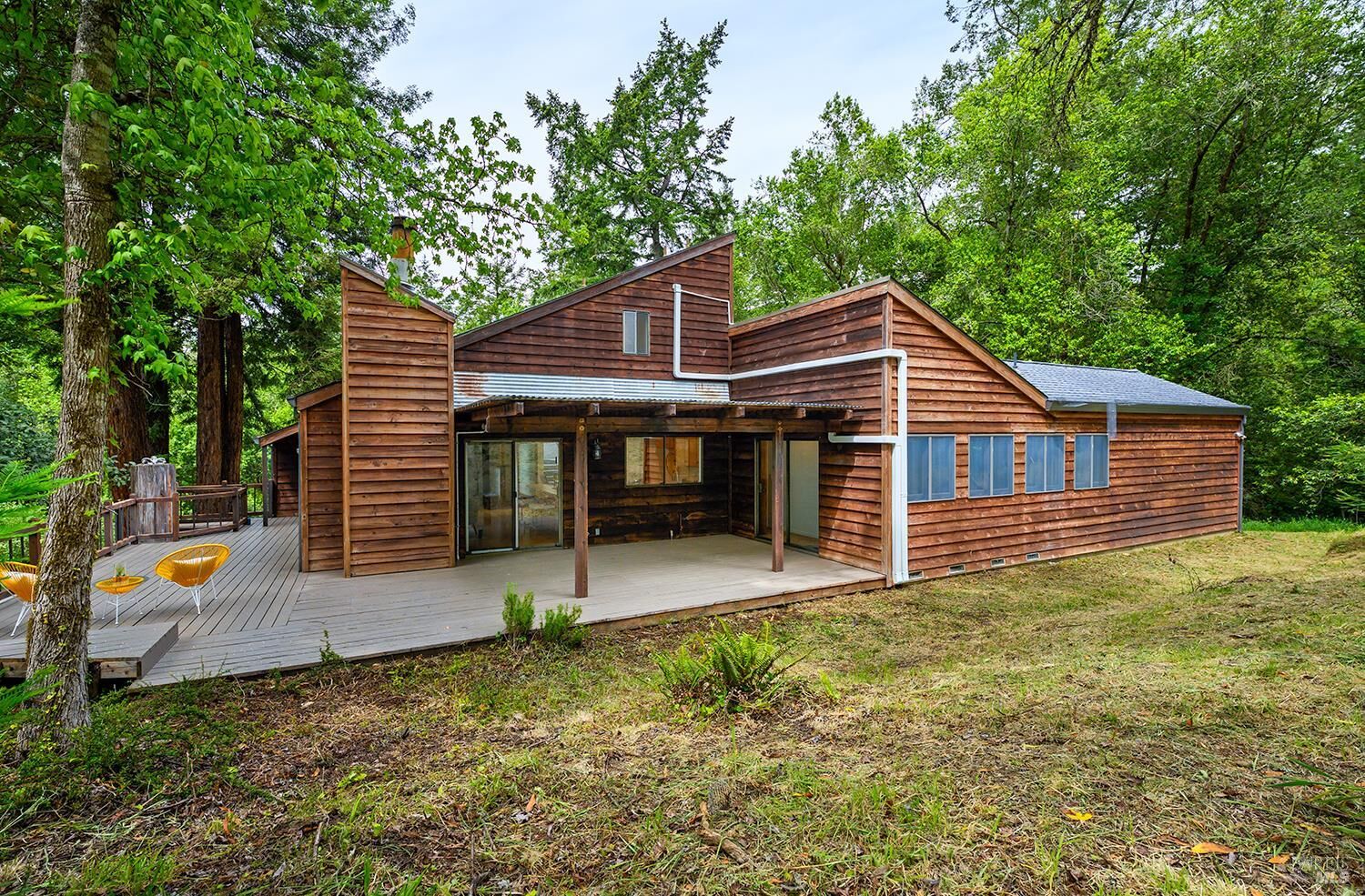 Property Photo:  529 Wagnon Road  CA 95472 