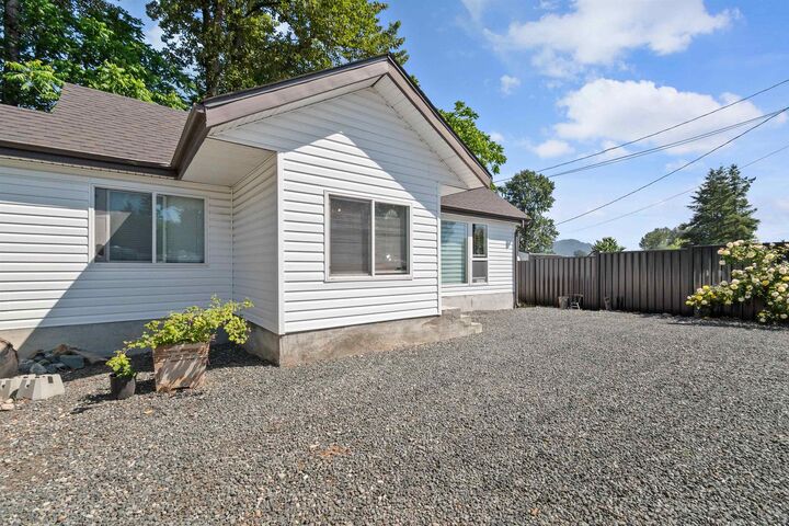 Property Photo: 41023 Yale Road BC V2R 4J2