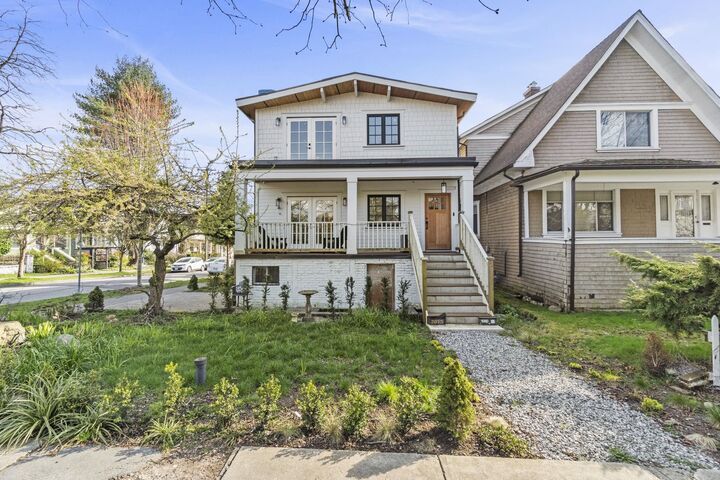 Property Photo: 2072 Kitchener Street BC V5L 2W8