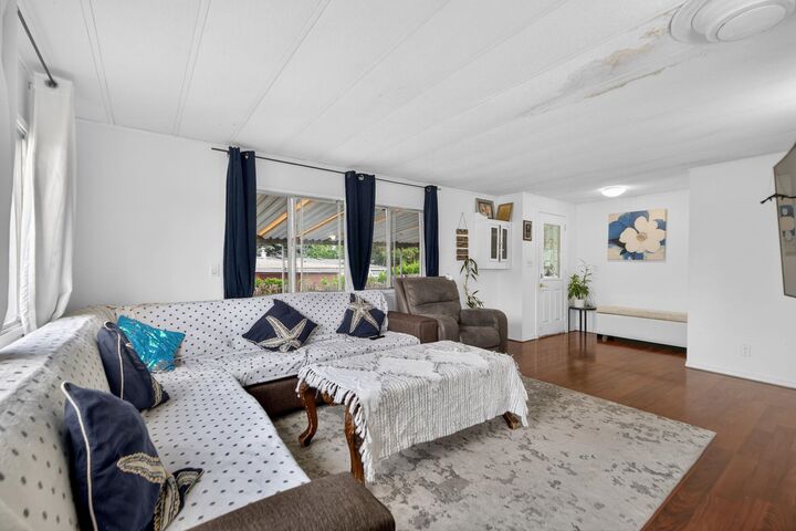 Property Photo: 31522 Monarch Court 1 BC V2T 6M5