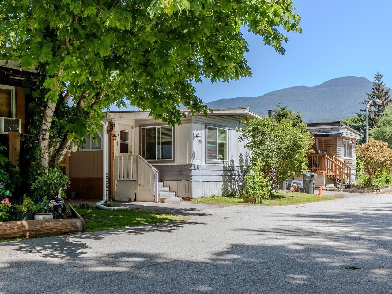 Property Photo:  40157 Government Road 93  BC V0N 1T0 