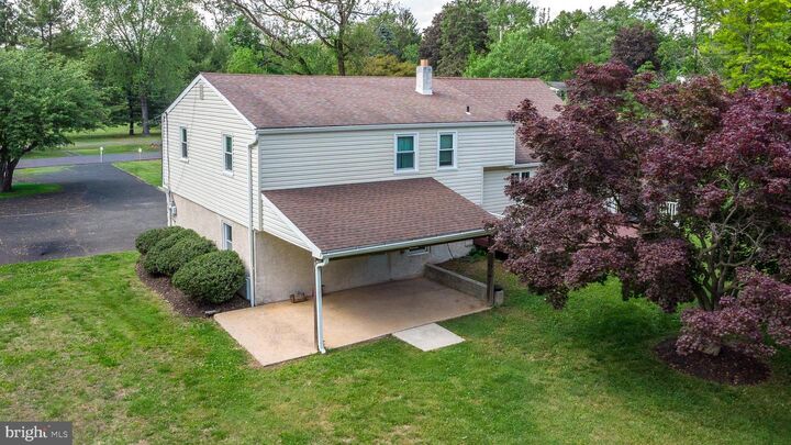Property Photo:  511 Upper Stump Road  PA 18914 