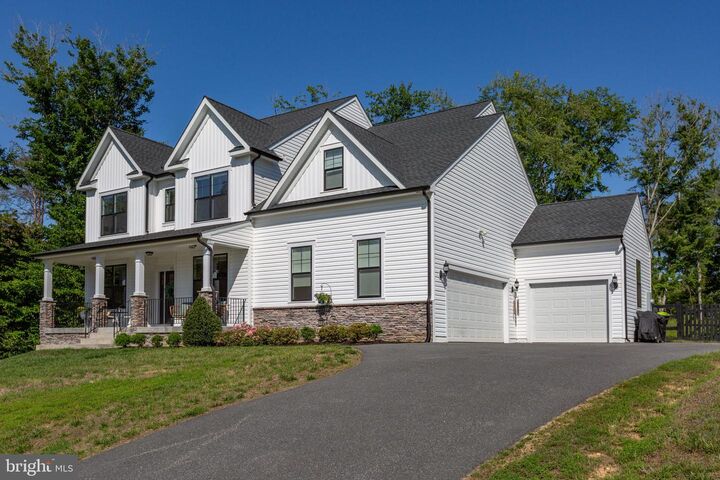 Property Photo: 15 Grove Lane VA 22406