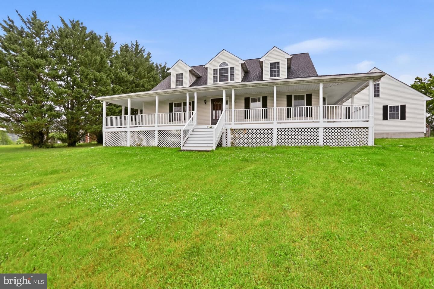 Property Photo: 33 Eldridge Lane WV 25414