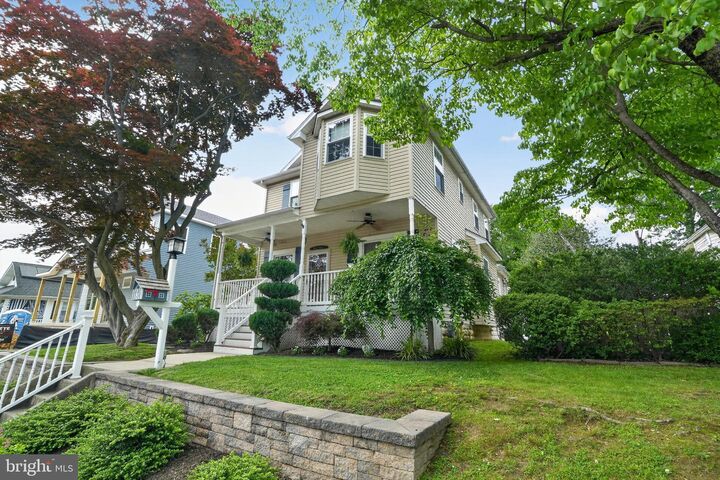 Property Photo:  411 Washington Terrace  NJ 08106 