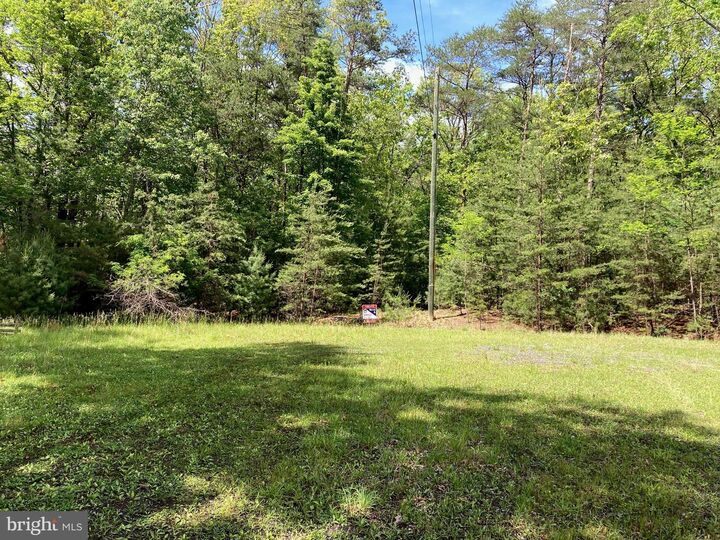 Property Photo:  L7 Quaker Woods Lane  WV 26711 