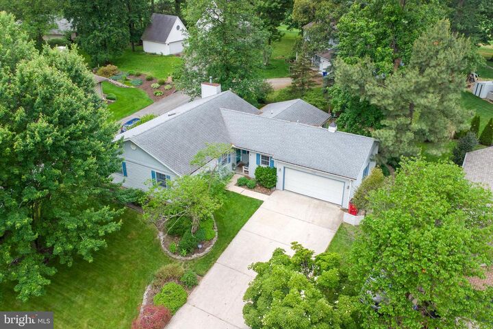 Property Photo:  6029 Greenbriar Terrace  PA 17222 