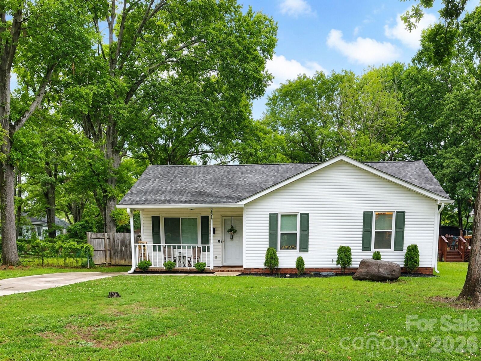 Property Photo:  731 Cavendish Court  SC 29730 