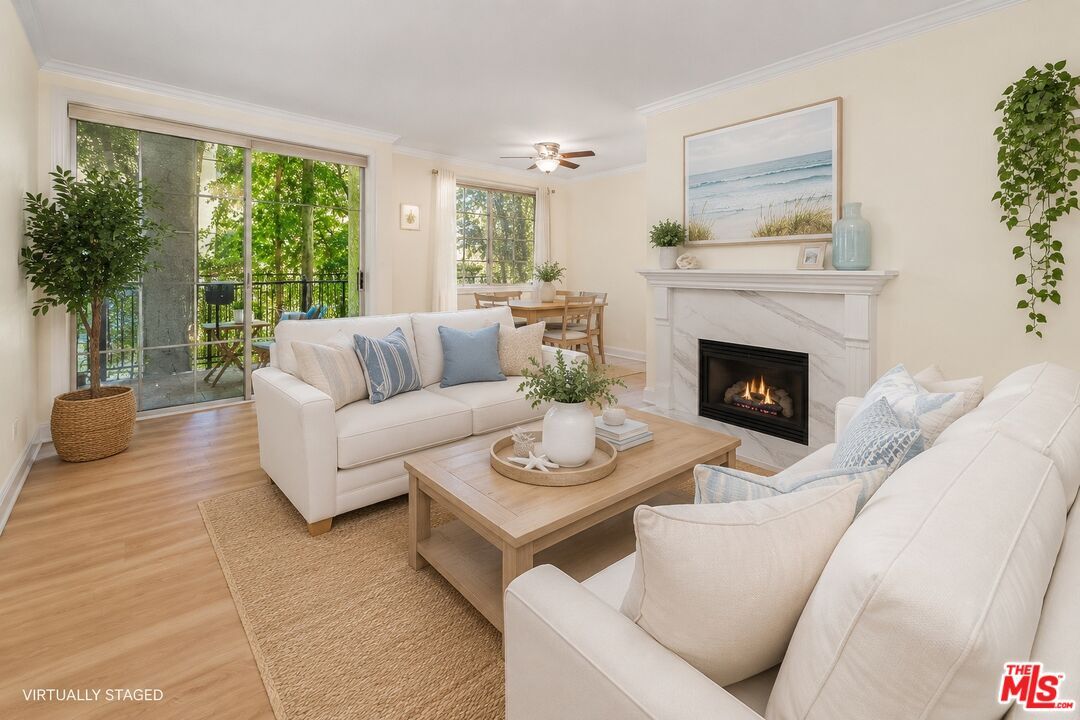 Property Photo:  1375 Kelton Ave  CA 90024 