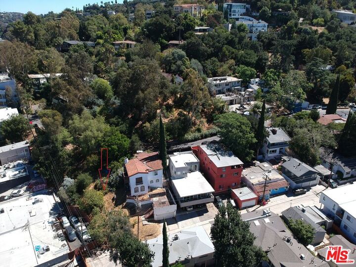 Property Photo:  3643 Fredonia Dr  CA 91307 