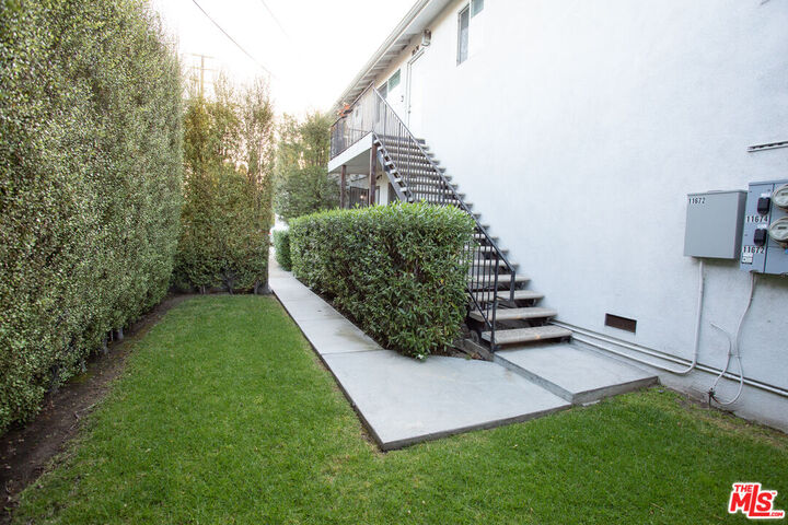 Property Photo: 11674 La Grange Ave CA 90025