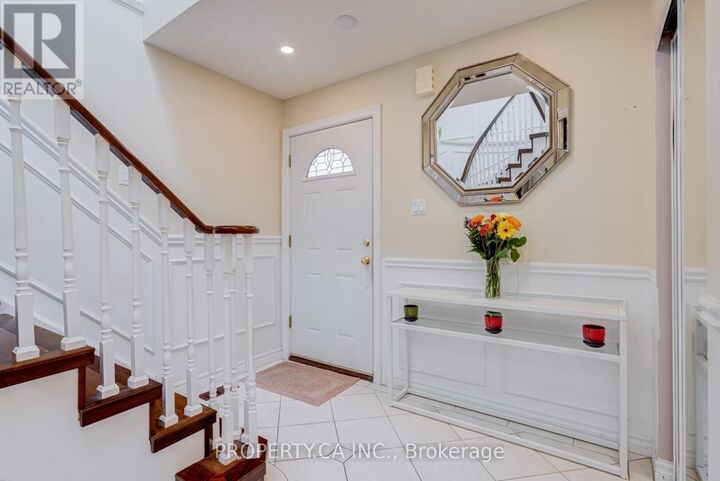 Property Photo: 32 McKinnon Avenue ON L7G 5H5