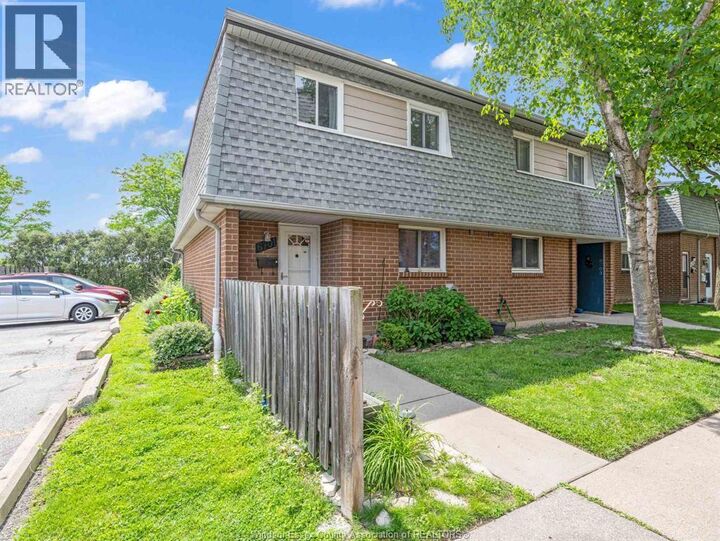 Property Photo: 6701 Rose-Ville Garden Drive ON N8T 1J3