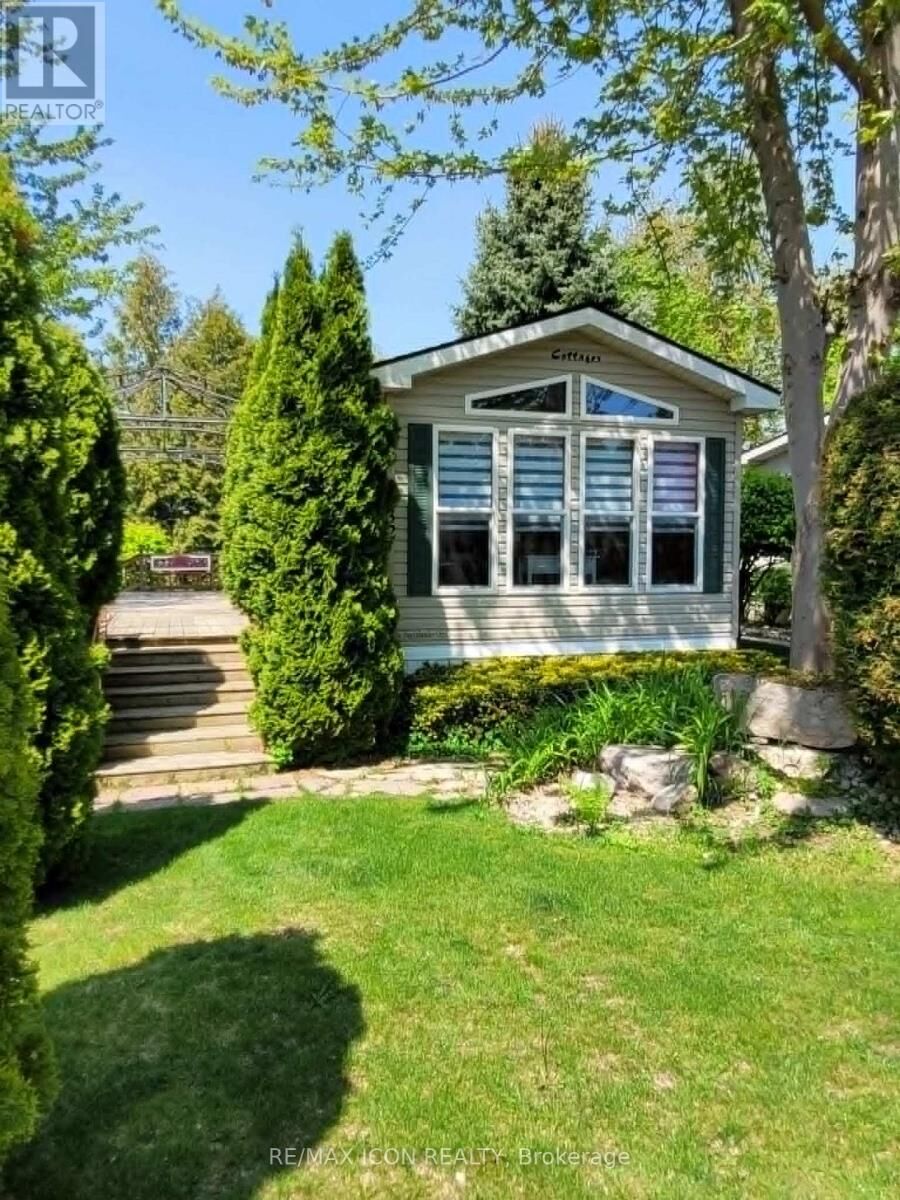 Property Photo:  77307 Bluewater Highway  ON N0M 1G0 