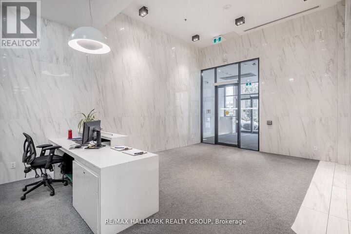 Property Photo:  203 Catherine Street West 710  ON K2P 1J5 