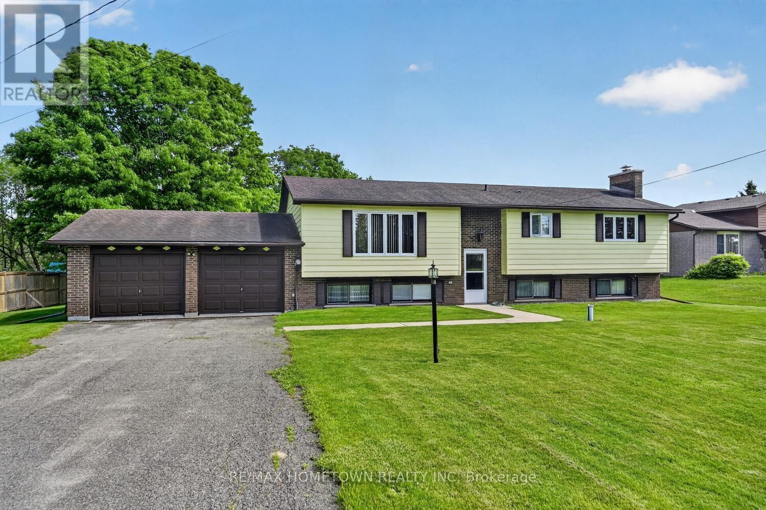 Property Photo: 4523 Kilkenny Road ON K6T 1A1