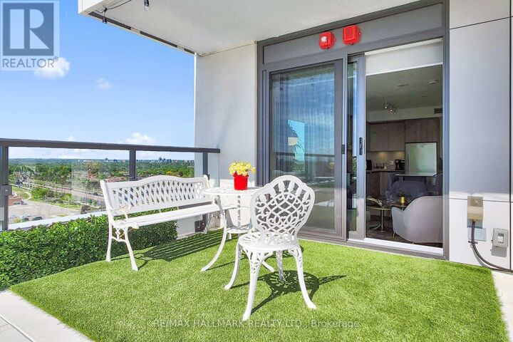 Property Photo:  8 Beverley Glen Boulevard 1101  ON L4J 0L5 